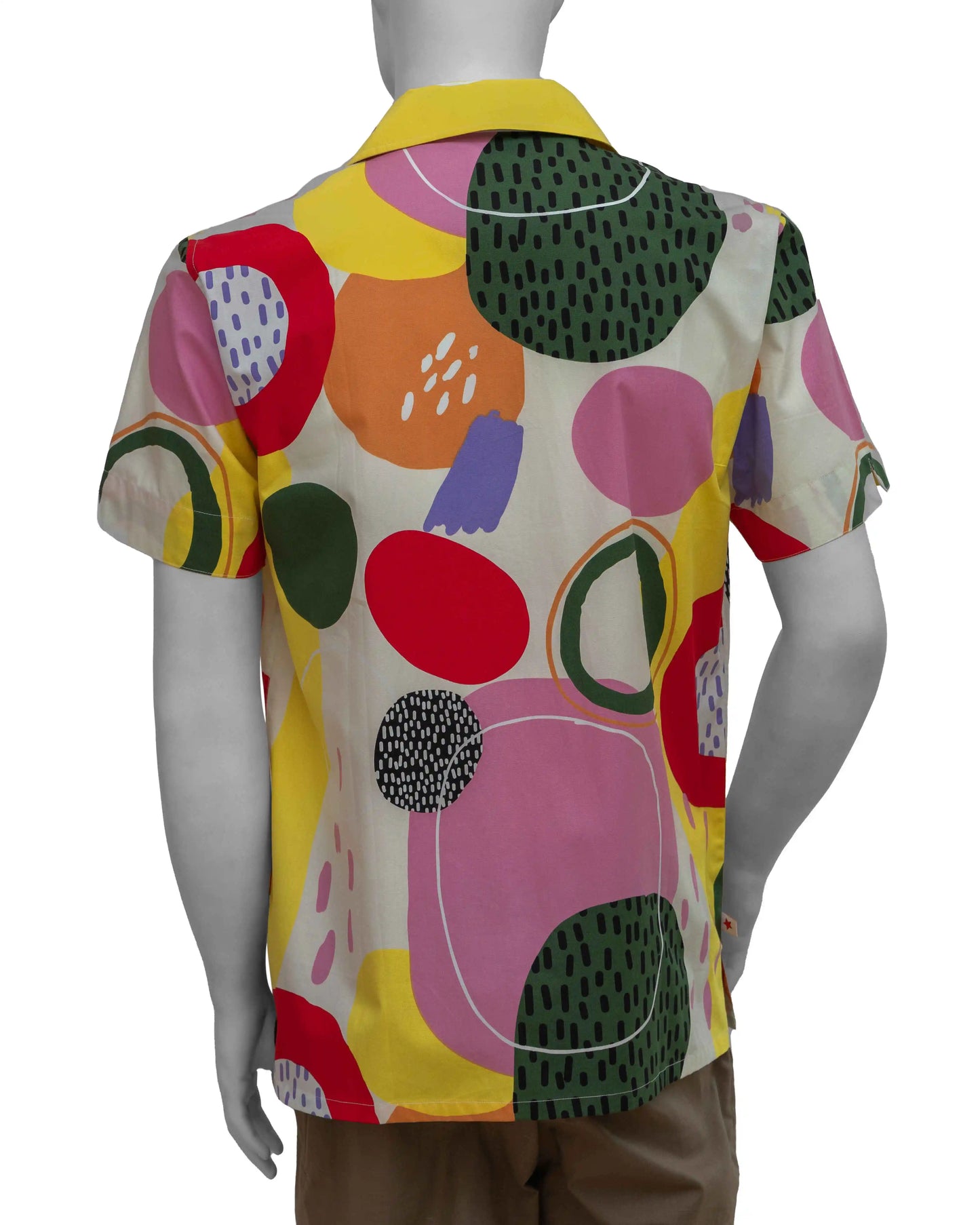 Back shot of a mannequin wearing NAD's distorted circles poplin printed shirt for men.