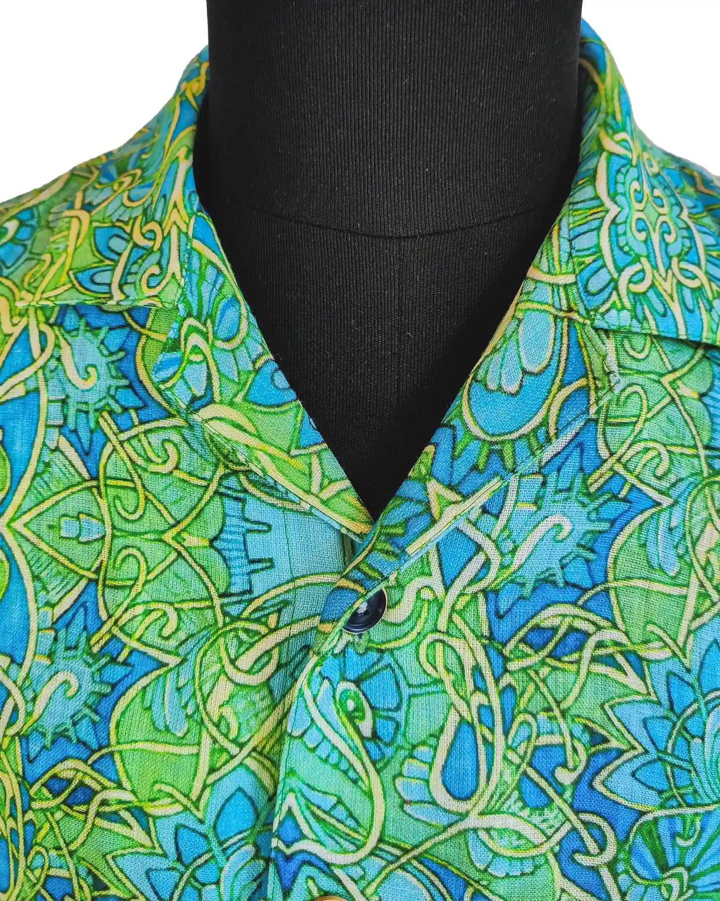 GREEN GEOMETRIC HALF SLEEVES SHIRT