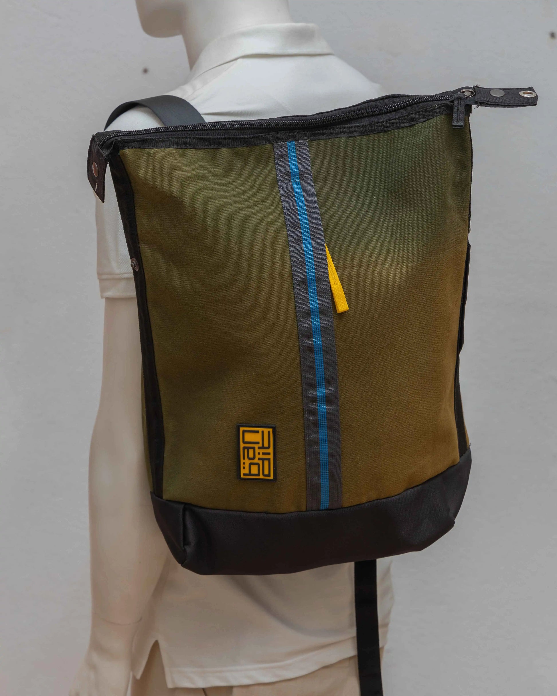 NAD's Army canvas backpack for men.