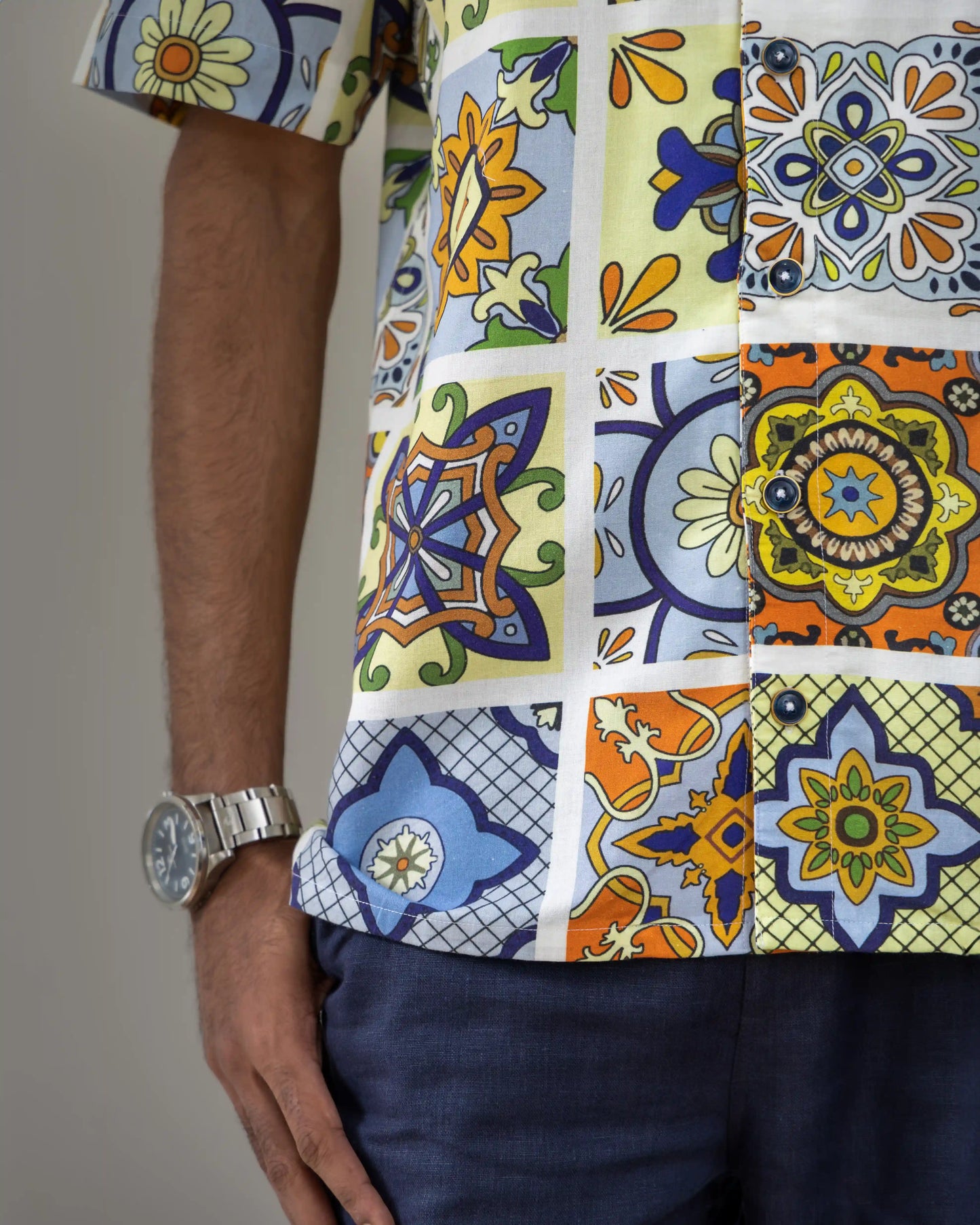 TILE ART PRINT SHIRT